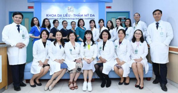 Đội ngũ bác sĩ của bệnh viện da liễu TW HCM