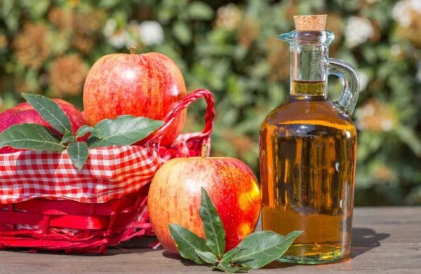 Giấm táo trị sổ mũi cho trẻ sơ sinh