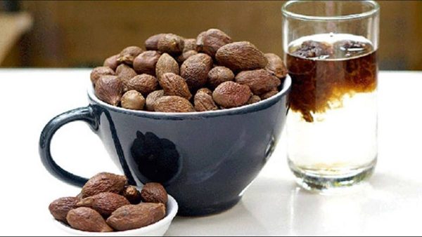 Hạt đười ươi – 7 công dụng tuyệt với ít người biết đến