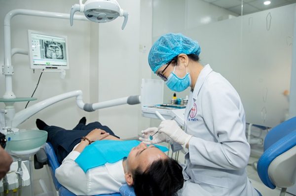 Trám răng thẩm mỹ