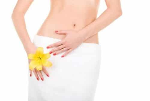 Cách phòng tránh khí hư làm khô cứng quần lót