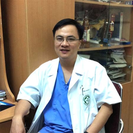 TS.BS Trần Song Giang