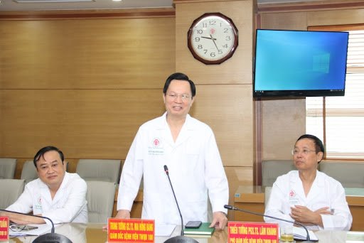 Đội ngũ bác sĩ tại bệnh viện 108