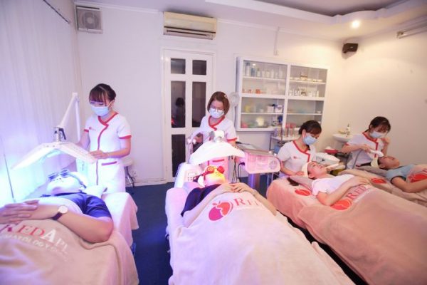 Phòng khám Da liễu Táo Đỏ