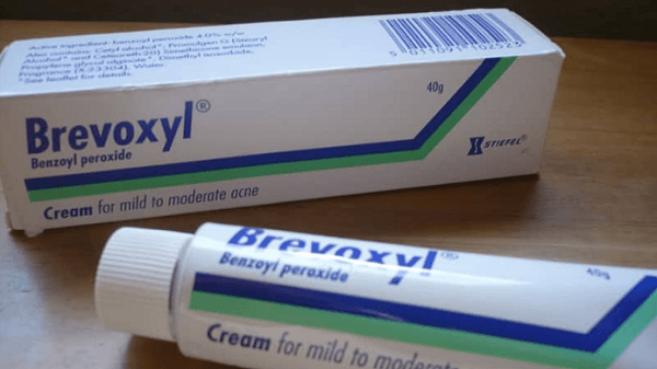 thuốc trị mụn Benzoyl peroxide
