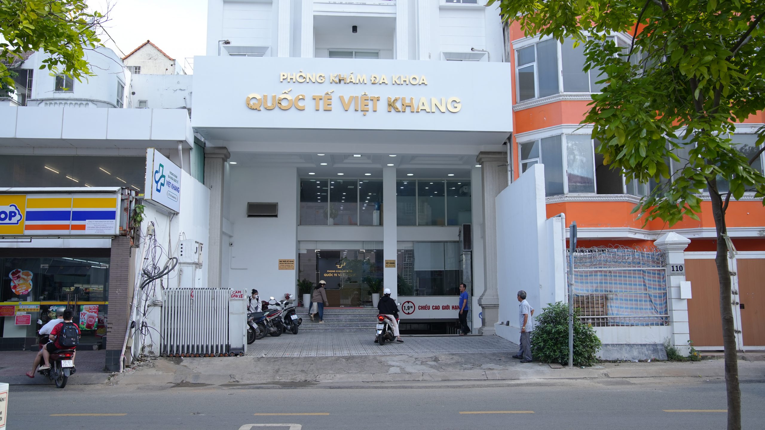 Phá thai an toàn phòng khám Đa khoa Việt Khang - 114 Trần Đình Xu - Quận 1