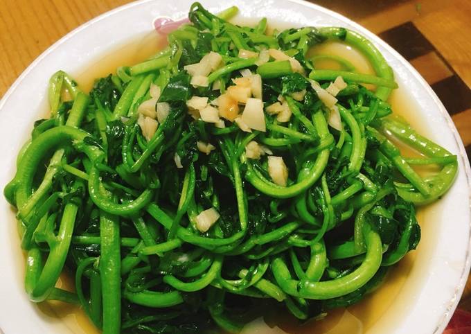 ăn rau cải xoong có mất sữa không