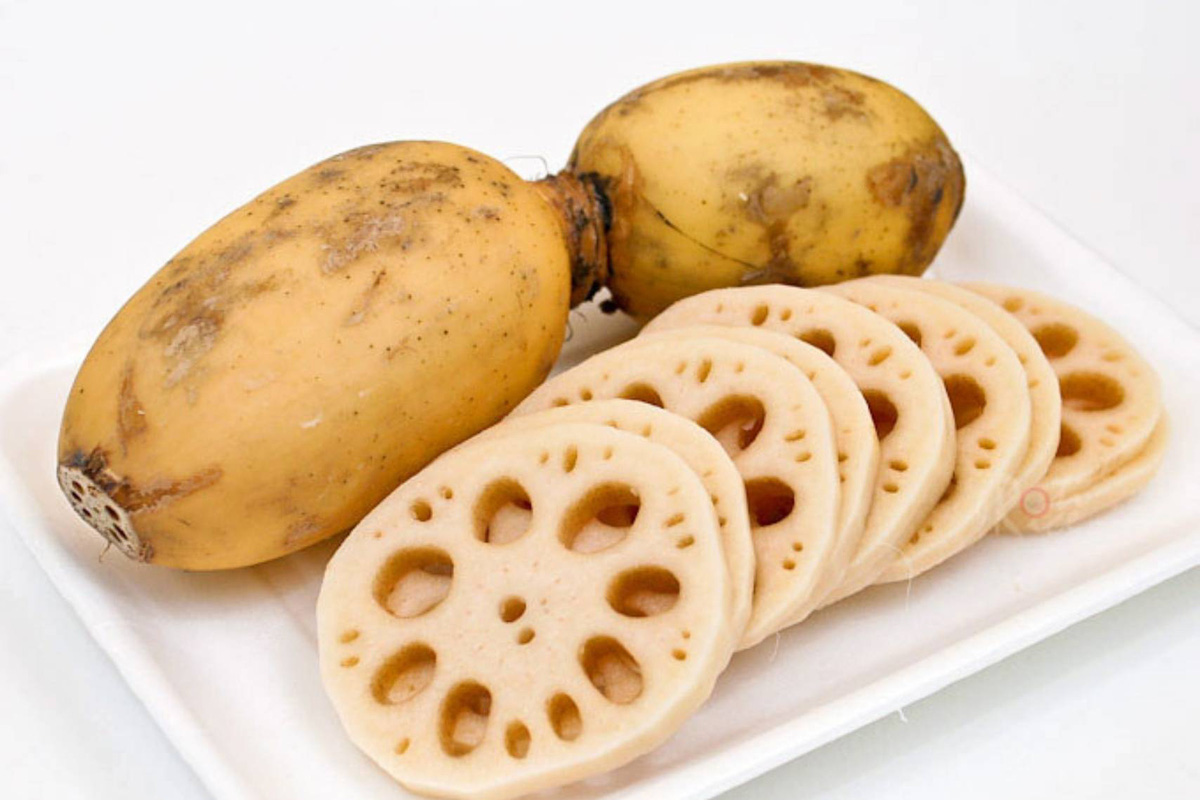 sau sinh ăn cà tím được không