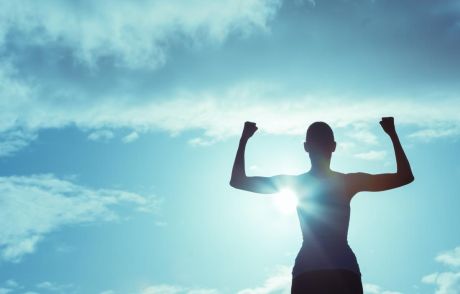 bà đẻ ăn được khoai tây không