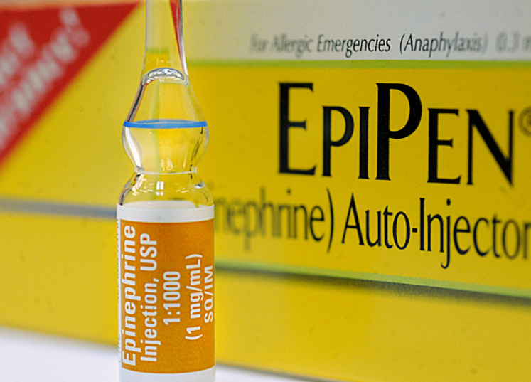 Epinephrine - Thuốc tiêm trị mề đay
