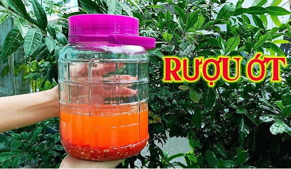 Hướng dẫn cách ngâm rượu ớt đúng chuẩn, không phải ai cũng biết